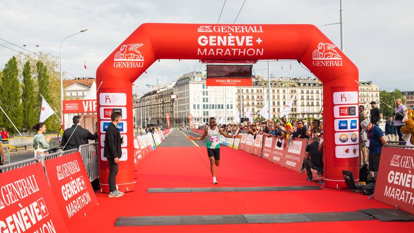 Tadesse Abraham, einer der schnellsten Schweizer Marathonläufer und Lauf- Ambassador von Generali, sorgt als Pacemaker für Höchstleistungen.