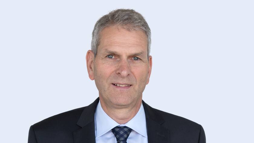 Carl Uwe, Swiss Re