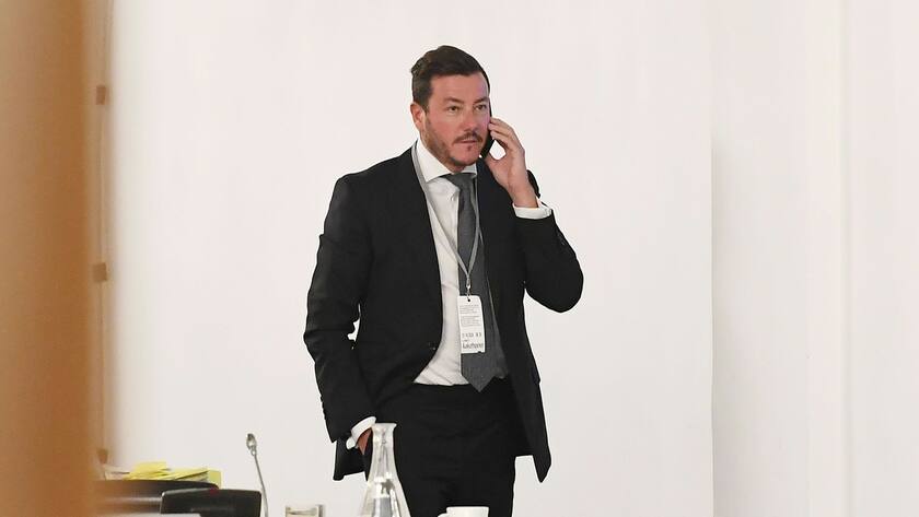 Benkos Signa-Gruppe bereitet anscheinend Insolvenzanträge vor Signa-Holding-Gründer Rene Benko am Mittwoch, 21. Oktober 2020, im Rahmen des Ibiza-U-Ausschusses im Parlamentsausweichquartier in der Hofburg in Wien.