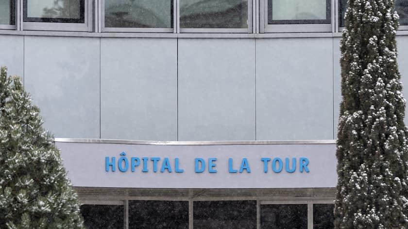 L'entree de l'Hopital de La Tour qui est un hopital prive, photographie, ce mercredi 23 janvier 2019 a Meyrin pres de Geneve. (KEYSTONE/Martial Trezzini)