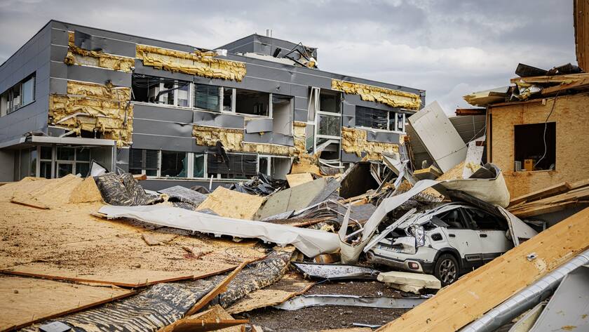 Gewitterfallböen haben 2023 in La Chaux-de-Fonds eine Schneise der Verwüstung hinterlassen.