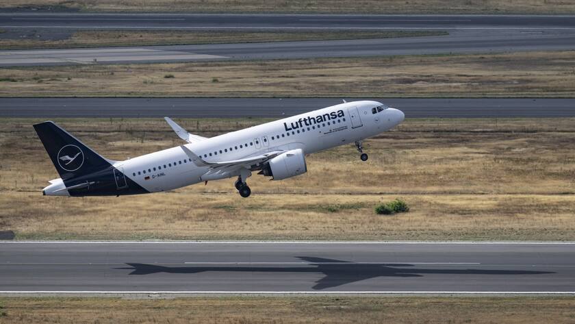 Lufthansa will mit der neuen App in Sachen Künstliche Intelligenz abheben.