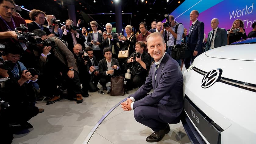 epaselect epa07830862 Volkswagen AG CEO Herbert Diess presents the new VW electric car ID.3 in Frankfurt, Germany, 09 September 2019. The 2019 International Motor Show Germany IAA 2019, which this year promotes itself under the motto 'Driving tomorrow', takes place in Frankfurt am Main from 12 to 22 September 2019. The IAA 2019 will also feature numerous world premieres, and has a special focus on electric mobility and digitization. EPA/RONALD WITTEK