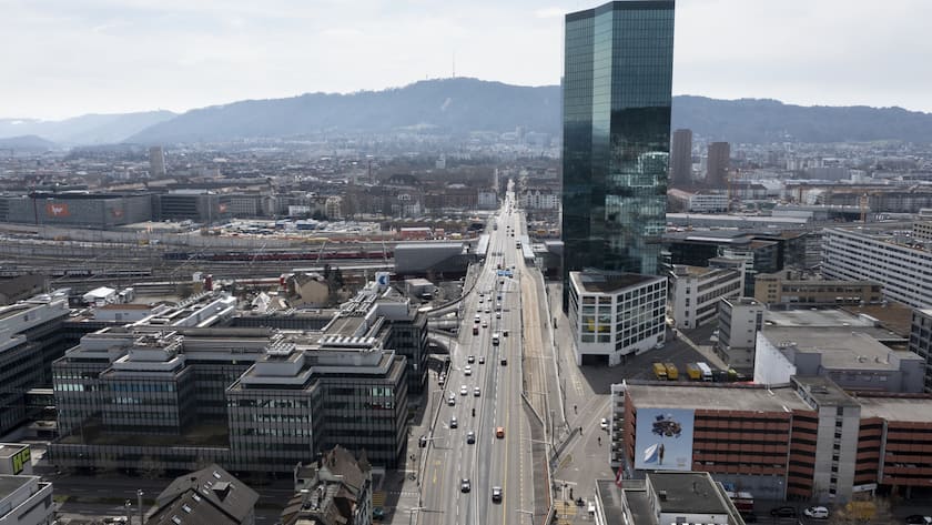 Das Stadtquartier Hardbruecke mit dem Prime Tower Hochhaus, fotografiert am 26. Maerz 2021 in Zuerich. (KEYSTONE/Gaetan Bally)