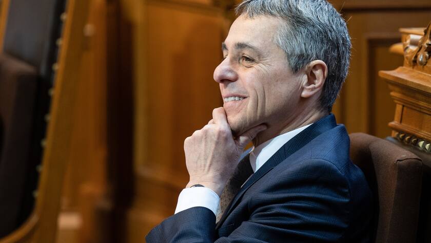 Bundespraesident Ignazio Cassis laechelt im Staenderat an der Fruehlingssession, am Montag, 14. Maerz 2022, in Bern. (KEYSTONE/Peter Schneider)
