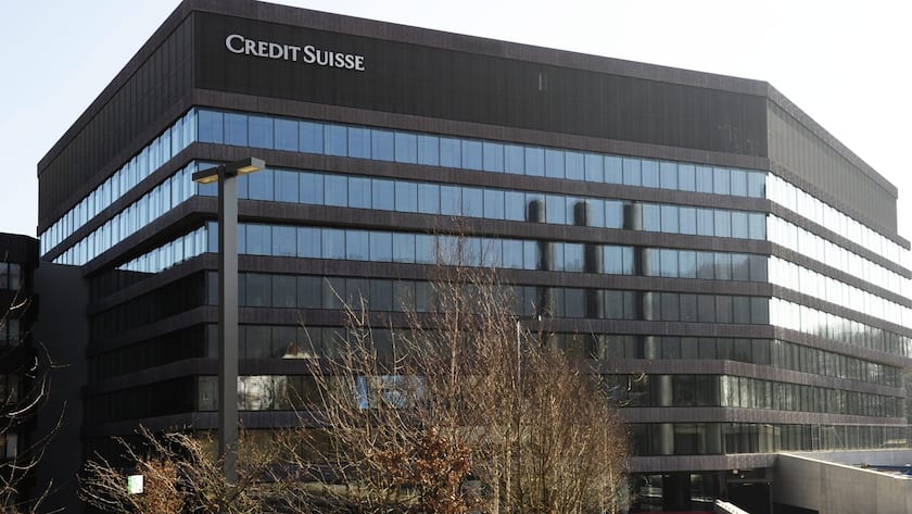 Aussenaufnahme des Uetlihof 2 der Credit Suisse am Tag der offiziellen Eroeffnung, am Donnerstag, 15. Maerz 2012, in Zuerich. (KEYSTONE/Steffen Schmidt)