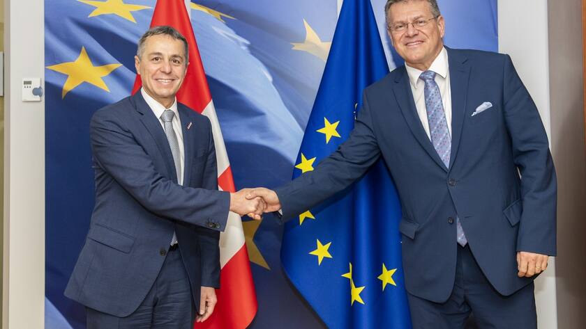 Wo die EU der Schweiz entgegenkommen will Grosses Update der Bilateralen Verträge: Kommende Woche trifft Bundesrat Ignazio Cassis (l.) den Vizepräsidenten der EU-Kommission, Maros Sefcovic.