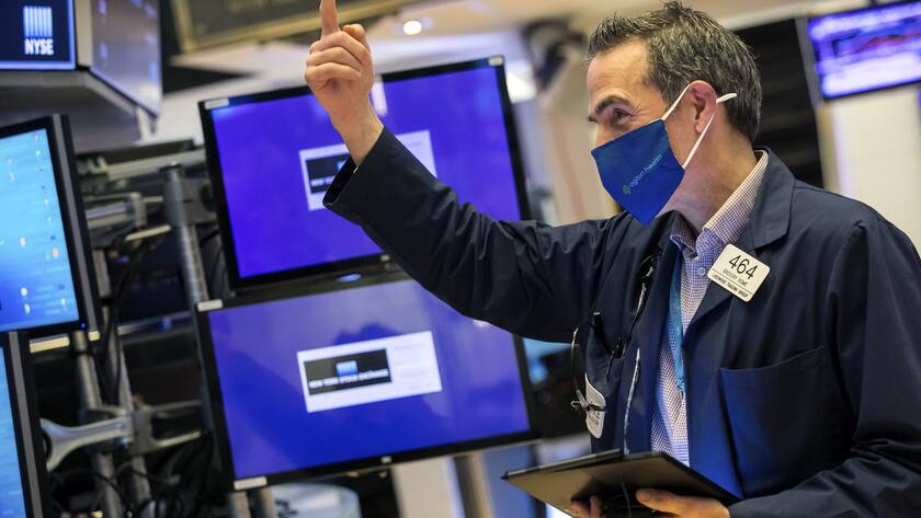 FINANCIAL MARKETS WALL STREET