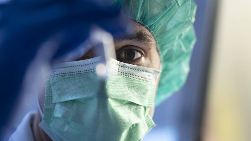 SCHWEIZ CORONAVIRUS ZUERICH STADTSPITAL TRIEMLI PCR TEST