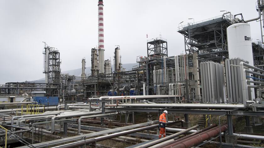 SCHWEIZ RAFFINERIE VARO CRESSIER