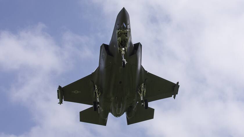 Ein Lockheed-Martin-F-35A Kampfjet.