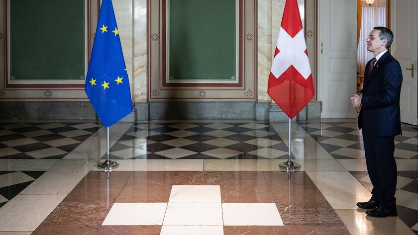 Swiss Federal President Ignazio Cassis waits before arrive Vera Jourova of the Czech Republic, Vice President of the European Commission, during a working visit, on Tuesday, 26 April 2022, in Bern, Switzerland. (KEYSTONE/Peter Schneider)