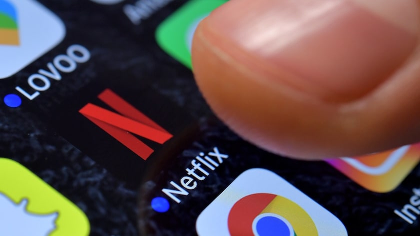 epa06316589 A close-up image showing the Netflix app on an iPhone in Kaarst, Germany, 08 November 2017. EPA/SASCHA STEINBACH ILLUSTRATION
