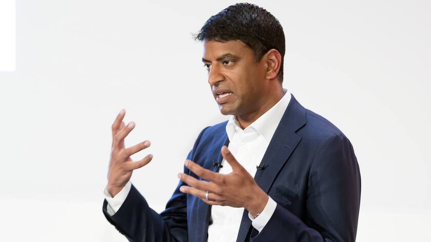 Vas Narasimhan, new CEO of Swiss pharmaceutical group Novartis, speaks during the annual results media conference at the Novartis Campus in Basel, Switzerland, on Wednesday, January 24, 2018. (KEYSTONE/Georgios Kefalas)