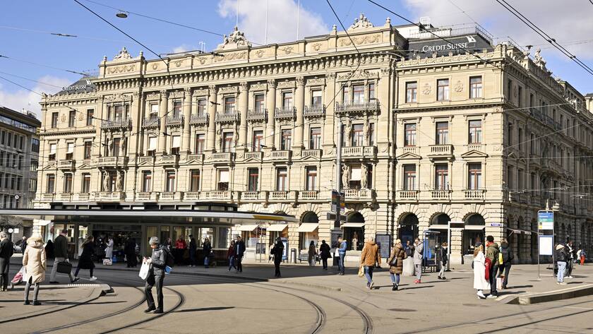 Die Credit Suisse am Zuercher Paradeplatz am Freitag, 25. Februar 2022. (KEYSTONE/Walter Bieri)