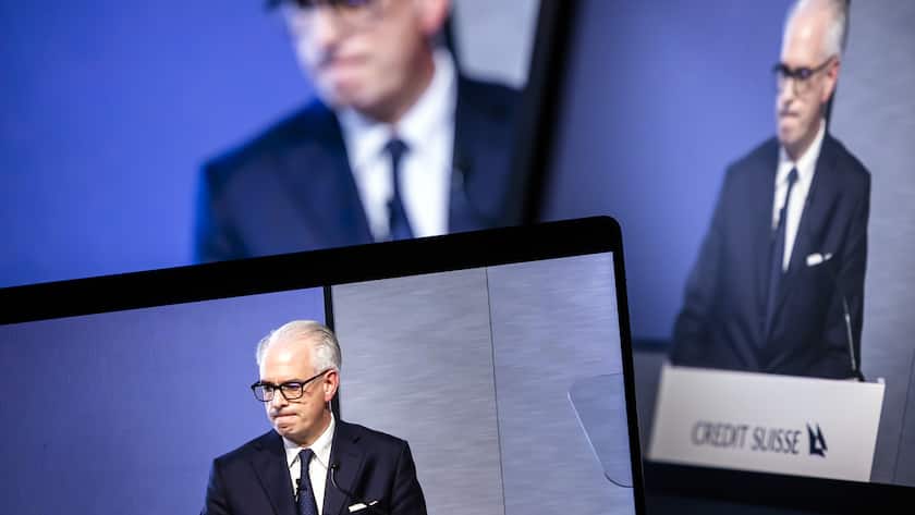 Swiss bank Credit Suisse CEO Ulrich Koerner is seen on screens presenting the quarterly report and the strategy and transformation plan for the bank taken from a webcast streaming in Zurich, Switzerland on Thursday, October 27, 2022. (KEYSTONE/Michael Buholzer)