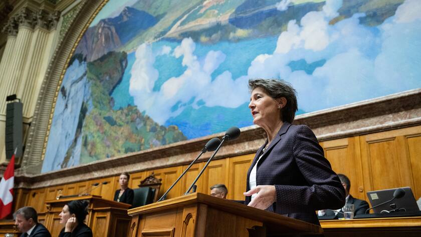 Bundesraetin Simonetta Sommaruga spricht im Nationalrat an der Herbstsession der Eidgenoessischen Raete, am Dienstag, 20. September 2022, in Bern. (KEYSTONE/Peter Schneider)