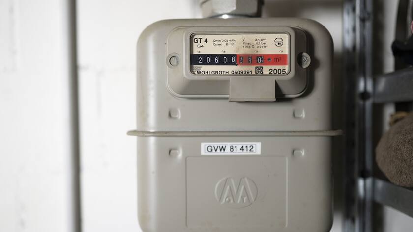 Der Gaszaehler in der Garage eines Einfamilienhauses, fotografiert am Freitag, 11. Maerz 2022 in Wallisellen. (KEYSTONE/Christian Beutler)