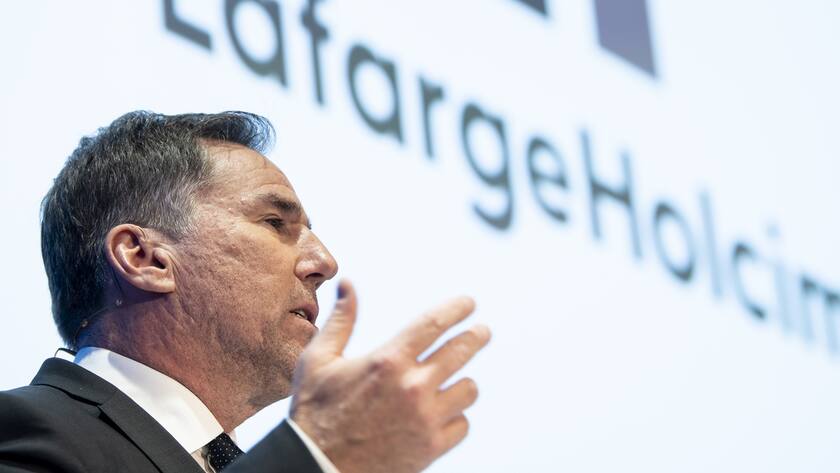 CEO Jan Jenisch spricht an der Bilanzmedienkonferenz des Baustoffherstellers LafargeHolcim in Zuerich, aufgeommen am Donnerstag, 27. Februar 2020. (KEYSTONE/Ennio Leanza)