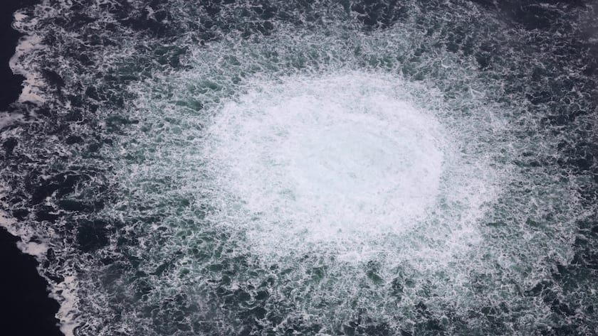 epa10213305 A handout photo made available by the Swedish Coast Guard and taken from the Swedish Coast Guard aircraft shows The big gas leak from Nord stream 1 in the Swedish economic zone in the Baltic Sea, Sweden, 28 September 2022 (issued 29 September 2022). Swedish coast guard on 29 September confirmed a fourth gas leak on the Nord Stream pipelines. (KEYSTONE/EPA/SWEDISH COAST GUARD)