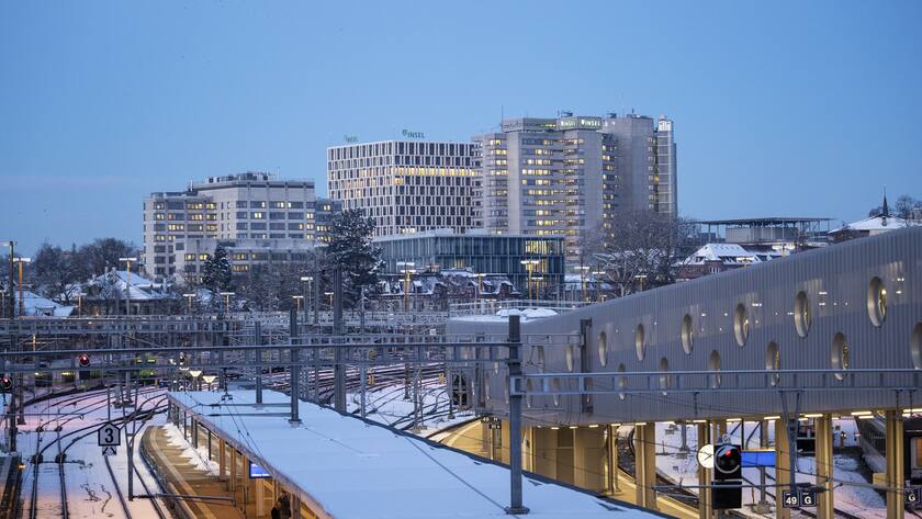 Das Inselspital, fotografiert am Donnerstag, 19. Januar 2023. (KEYSTONE/Christian Beutler)