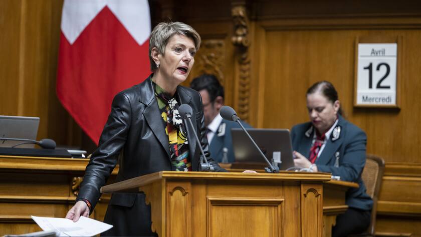 Nach dem Nein zu den Notkrediten im Parlament: Bundesrätin Karin Keller-Sutter wird desavouiert.