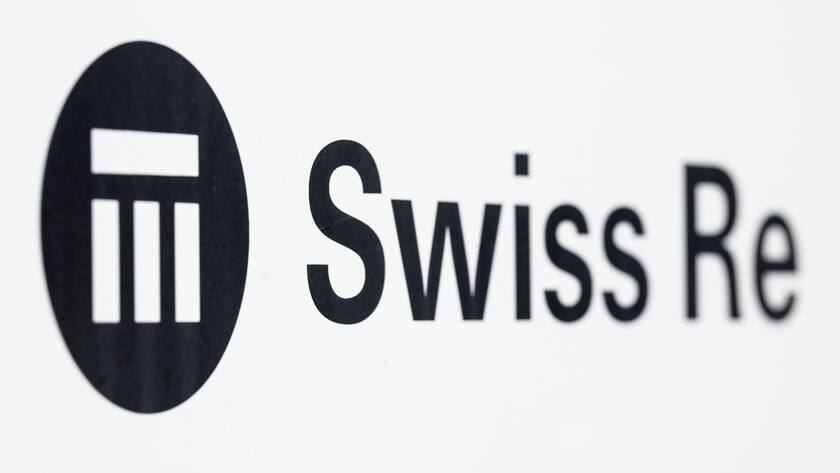 The logo of the reinsurance company Swiss Re in Zurich, Switzerland, Friday, Feburary 17, 2023. (KEYSTONE/Ennio Leanza)