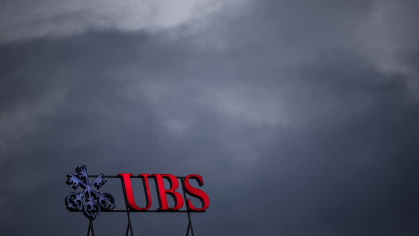 The logo of the Swiss bank UBS is seen at the banks headquarters at Paradeplatz in Zurich, Switzerland on Sunday March 19, 2023. (KEYSTONE/Michael Buholzer).