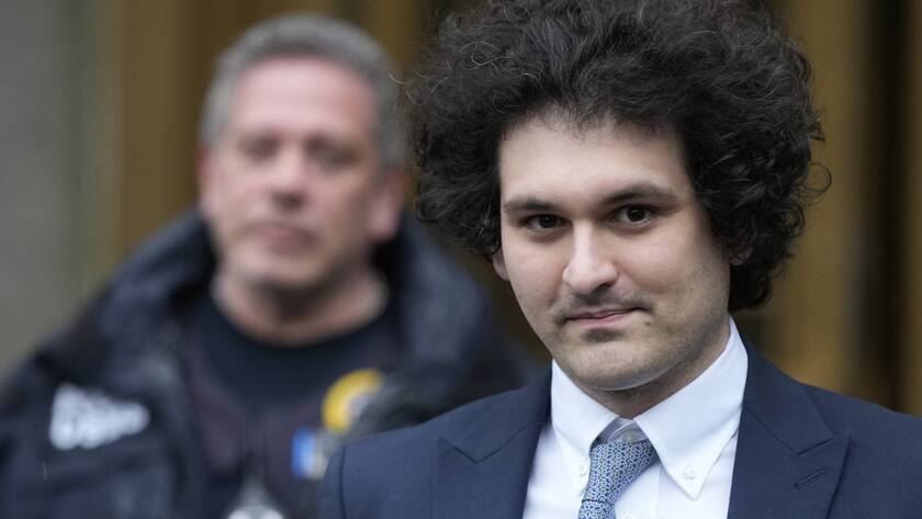 Dem FTX-Gründer Sam Bankman-Fried droht eine lange Haftstrafe. Im ärgsten Fall könnten es mehr als 100 Jahre Gefängnis werden.