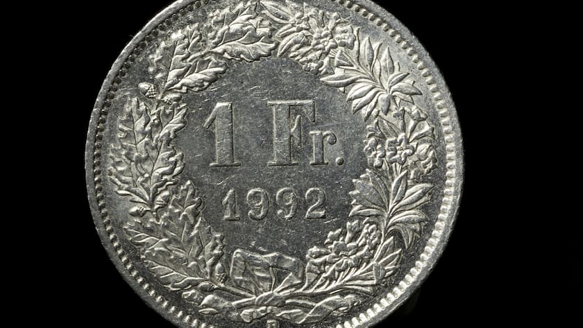 Ein Franken ist derzeit deutlich mehr wert als ein Dollar oder ein Euro.