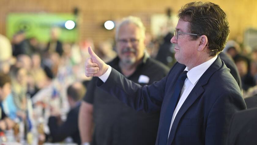 Bundesrat Albert Rösti sieht die Schweiz gut auf den Winter vorbereitet.