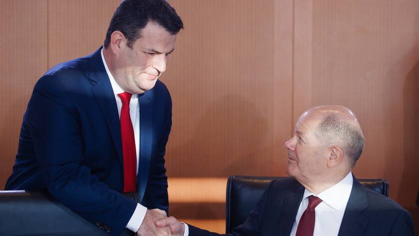 Arbeitsminister Hubertus Heil - Renten steigen stärker als Inflation