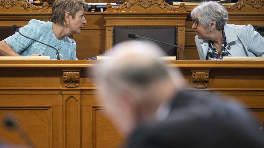 Bundesrätinnen Karin Keller-Sutter (l) und Elisabeth Baume-Schneider: Was die beiden über die Umsetzungskosten verschweigen.