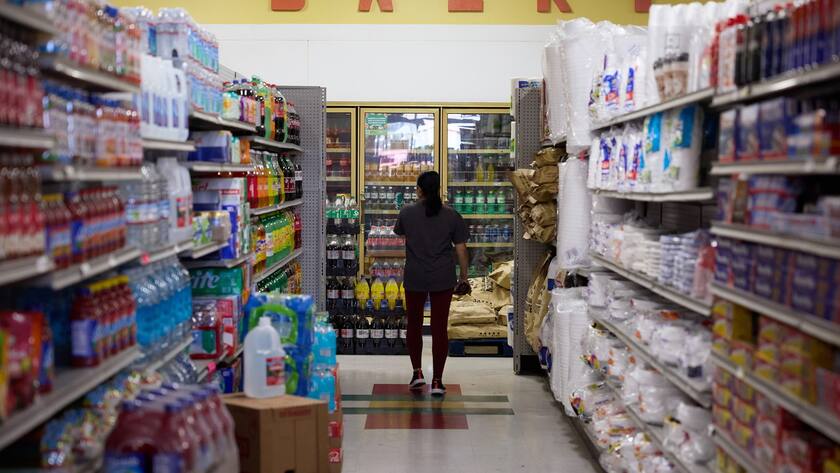 epa11330288 A person shops for groceries at an independent food market in Los Angeles, California, USA, 09 May 2024. Even though recent numbers show a healthy economy overall, lower-income spenders are struggling to afford groceries and necessities due to higher prices. Businesses such as PepsiCo, McDonalds, Walmart, Kraft Heinz, and others have said the combination of high inflation and higher interest rates are hurting their lower-income customers. EPA/ALLISON DINNER