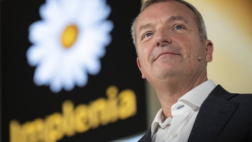 Andre Wyss, CEO Implenia, informiert an der Bilanzmedienkonferenz des Bau- und Immobiliendienstleistungsunternehmen Implenia ueber das Jahr 2022, aufgenommen am Mittwoch, 1. Maerz 2023 in Zuerich. (KEYSTONE/Ennio Leanza)