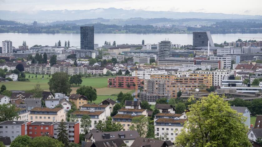 Eine Ansicht ueber die Stadt Zug am Mittwoch, 25. Mai 2022. (KESTONE/Urs Flueeler)