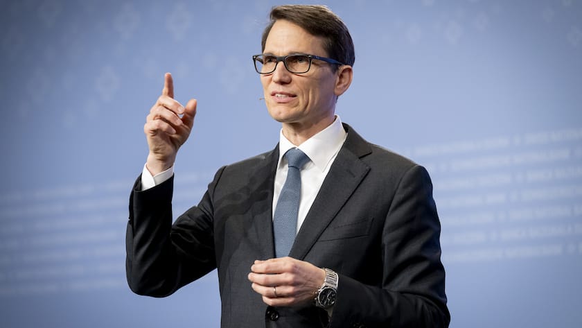 Martin Schlegel, Chairman of the Governing Board of the Swiss National Bank (SNB) speaks during a press conference of Swiss National Bank (SNB BNS) on a new series of banknotes, in Bern, Switzerland, Wednesday, October 30, 2024. (KEYSTONE/Anthony Anex)
