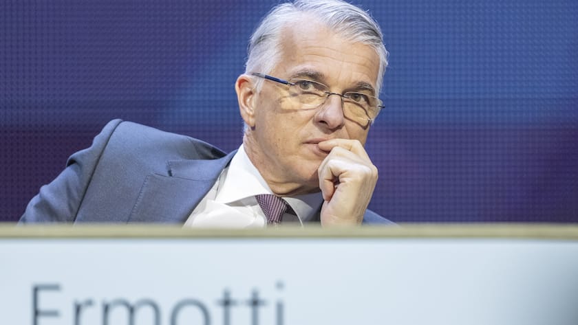 Der CEO von UBS, Sergio Ermotti, anlaesslich der Generalversammlung der Bank UBS in der Messe Luzern am Donnerstag, 10. April 2025 in Luzern. (KEYSTONE/Urs Flueeler).