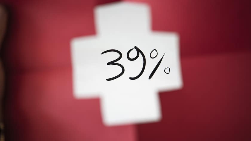 Die Hoehe der Schweizer Zoelle von 39% fotografiert auf einem Bildschirm, am Freitag, 8. August 2025, in Duedingen. (KEYSTONE/ Til Buergy)