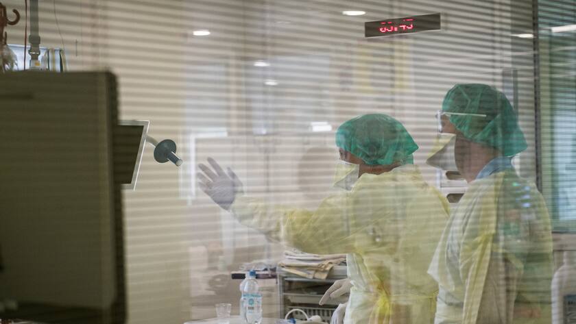 Lugano: Clinica Luganese Moncucco, secondo ospedale specializzato in casi di COVID-19. Nella le cure intense alla Clinica Moncucco, dove vengono accolti i casi di Covid-19, Coronavirus..© Keystone - ATS/ Ti-Press / Alessandro Crinari