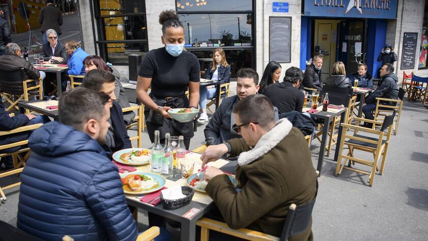 SWITZERLAND CORONAVIRUS REOPENING RESTAURANT TERRACE