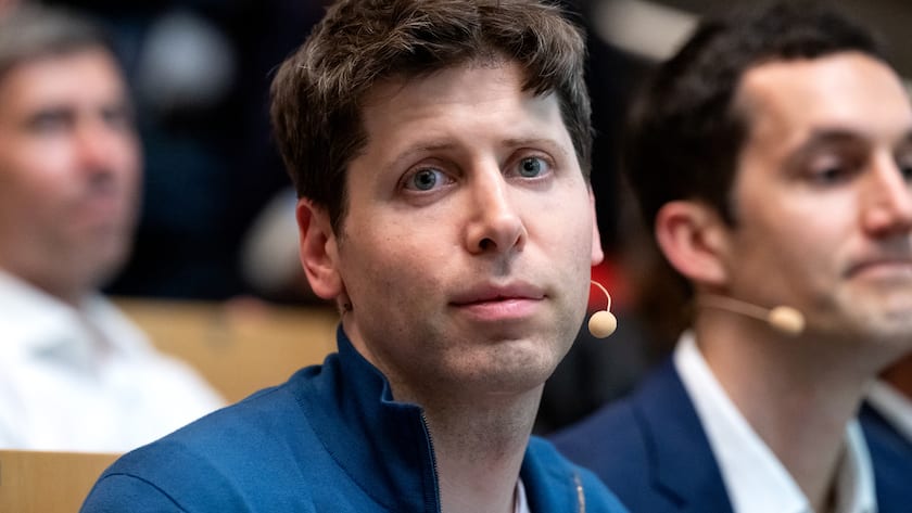 25.05.2023, Bayern, München: Sam Altman, Geschäftsführer (CEO) von OpenAI und Erfinder der KI-Software ChatGPT, nimmt an der Technische Universität München (TUM) an einer Podiumsdiskussion teil. Foto: Sven Hoppe/dpa +++ dpa-Bildfunk +++ (KEYSTONE/DPA/Sven Hoppe)