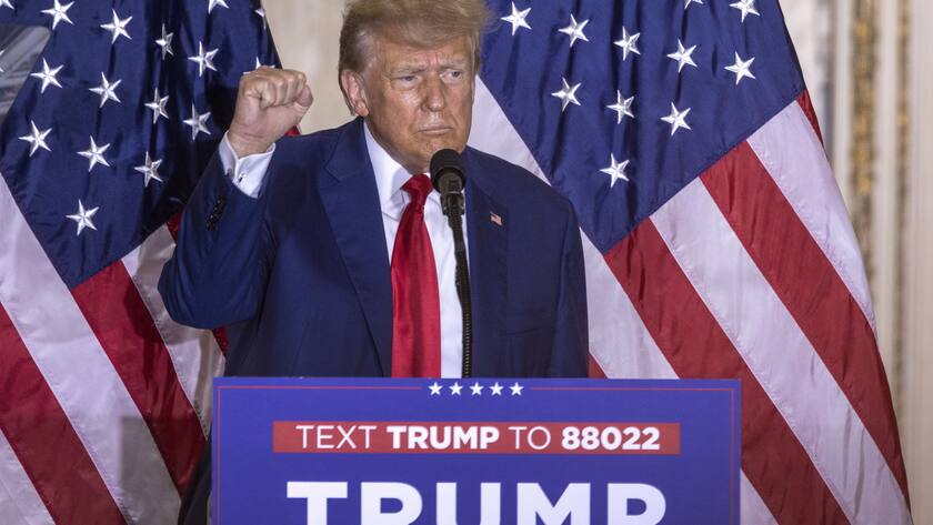 epa10559081 Former US President Donald J. Trump delivers remarks at his Mar-a-Lago resort in Palm Beach, Florida, USA, 04 April 2023. A Manhattan grand jury voted to indict former President Donald J. Trump, who turned himself in at the courthouse in New York and appeared before a judge to hear the charges against him. EPA/CRISTOBAL HERRERA-ULASHKEVICH