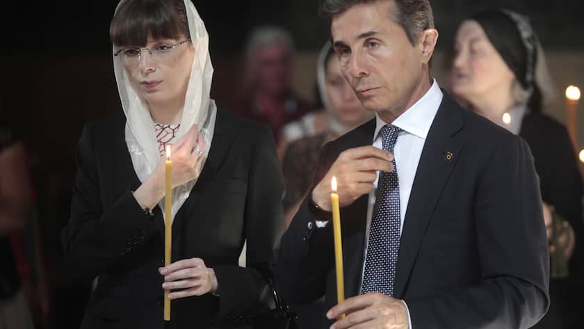 Die Credit Suisse muss dem georgischen Milliardär Bidzina Iwanischwili hunderte Millionen Dollar bezahlen.