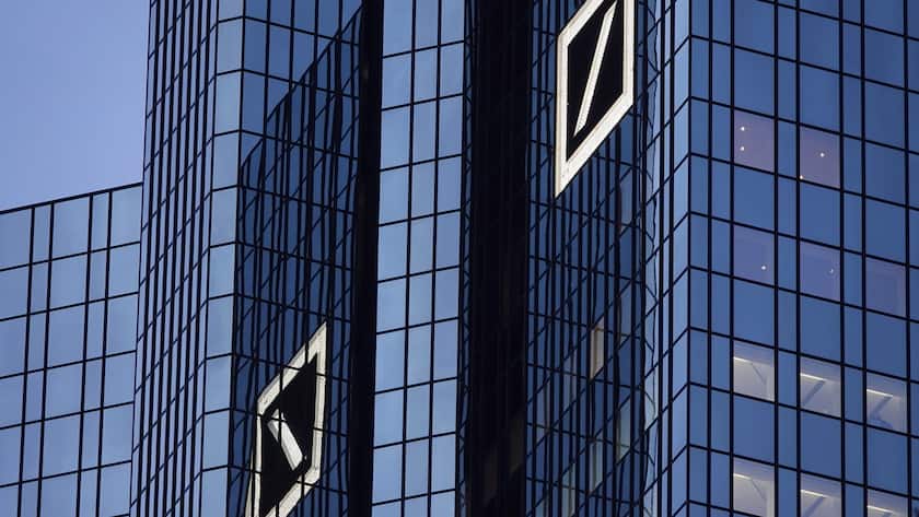 epa07701604 (FILE) - A view of signage of the Deutsche Bank at the bank headquarters in Frankfurt, Germany, 31 January 2019 (reissued 07 July 2019). According to reports 07 July 2019, German bank Deutsche Bank in considering to cut up tp 18,000 jobs globally to some 74.000 full-time jobs by 2022. The measure was announced after the supervisory board meeting in Frankfurt. EPA/MAURITZ ANTIN *** Local Caption *** 54960107