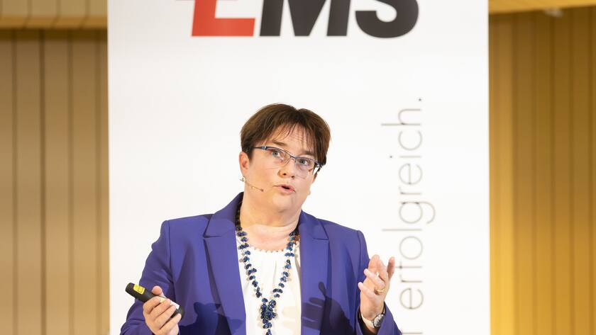 Magdalena Martullo-Blocher, CEO der Ems-Chemie spricht an der Bilanzmedienkonferenz der Ems-Gruppe am Freitag, 10. Februar 2023 in Zuerich. (KEYSTONE/Michael Buholzer).