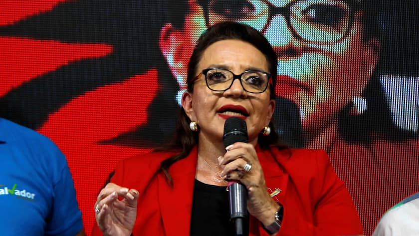 Xiomara Castro an einer Rede während den Präsidentschaftswahlen in Honduras.