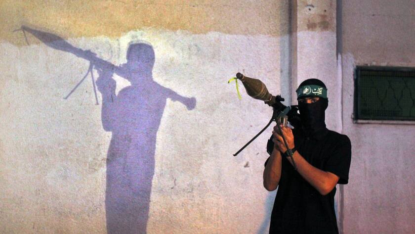 Ein Mitglied des militärischen Flügels der Hamas in Gaza-Stadt.