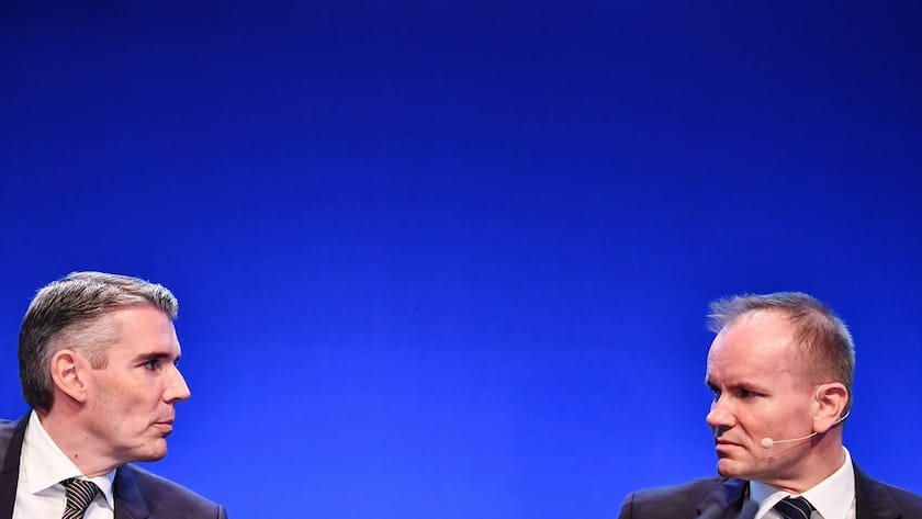 epa08419457 (FILE) - CFO Alexander von Knoop and CEO Markus Braun (L-R) speak at the Wirecard annual shareholders meeting in Munich, Germany, 18 June 2019 (reissued 13 May 2020). Wirecard will present its Q1 results on 14 May. EPA/PHILIPP GUELLAND *** Local Caption *** 55279389