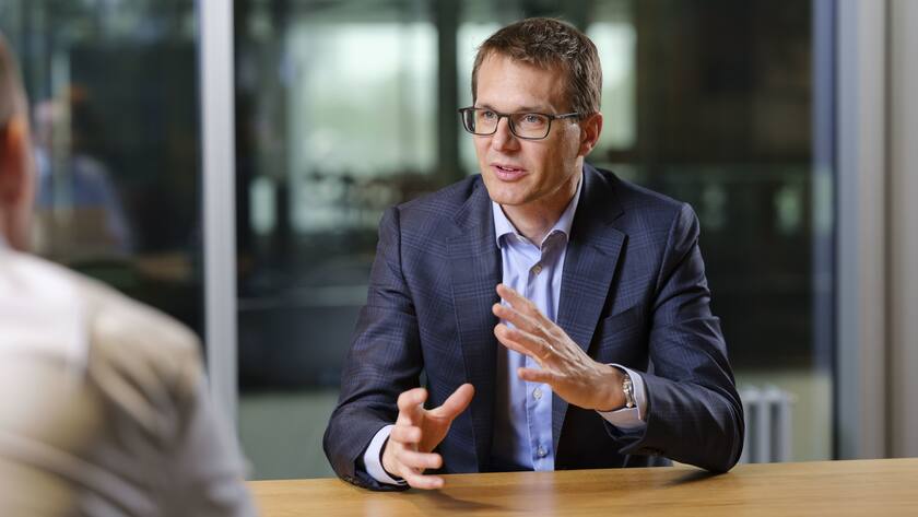 IMAGE Toggle Actions Verspricht, dass kein Milliardenabschreiber passieren wird:Konzernleiter Christoph Aeschlimann Verspricht, dass kein Milliardenabschreiber passieren wird: Swisscom-Konzernleiter Christoph Aeschlimann.